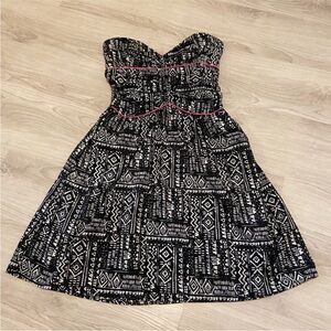Tribal Strapless Dress